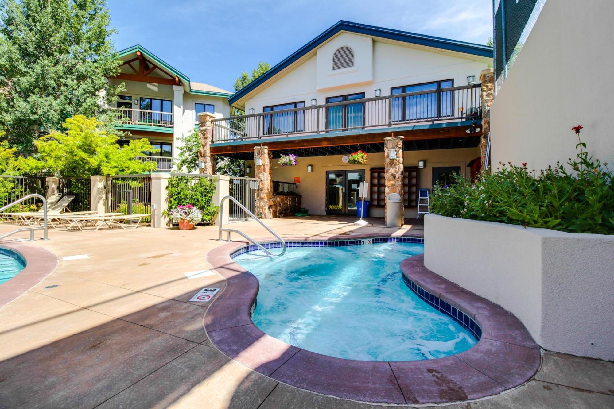Storm Meadows Slopeside Retreat Appartement